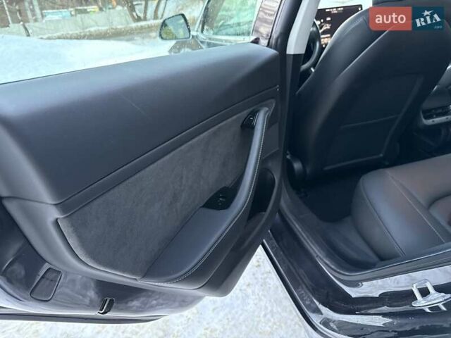 Сірий Тесла Модель 3, об'ємом двигуна 0 л та пробігом 99 тис. км за 16999 $, фото 40 на Automoto.ua