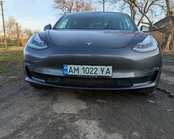 Серый Тесла Модель 3, объемом двигателя 0 л и пробегом 145 тыс. км за 17000 $, фото 22 на Automoto.ua