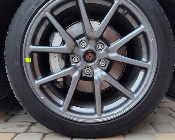 Серый Тесла Модель 3, объемом двигателя 0 л и пробегом 49 тыс. км за 22500 $, фото 47 на Automoto.ua
