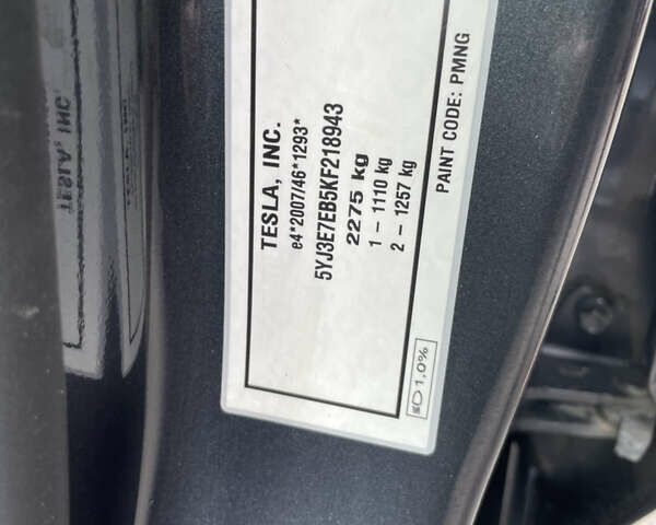 Серый Тесла Модель 3, объемом двигателя 0 л и пробегом 160 тыс. км за 18500 $, фото 13 на Automoto.ua