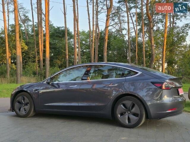 Тесла Модель 3 2019 у Житомирі на Automoto.ua Сірий Тесла Модель 3, об'ємом двигуна 0 л та пробігом 169 тис. км за 17900 $, фото 6 на Automoto.ua