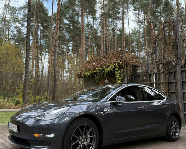 Серый Тесла Модель 3, объемом двигателя 0 л и пробегом 108 тыс. км за 18800 $, фото 6 на Automoto.ua