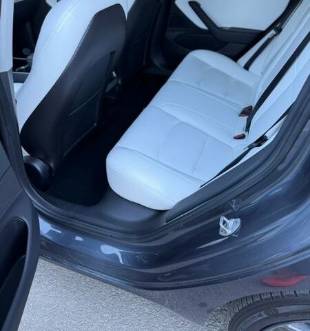 Серый Тесла Модель 3, объемом двигателя 0 л и пробегом 140 тыс. км за 16900 $, фото 53 на Automoto.ua