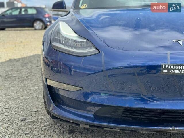 Сірий Тесла Модель 3, об'ємом двигуна 0 л та пробігом 174 тис. км за 11200 $, фото 2 на Automoto.ua