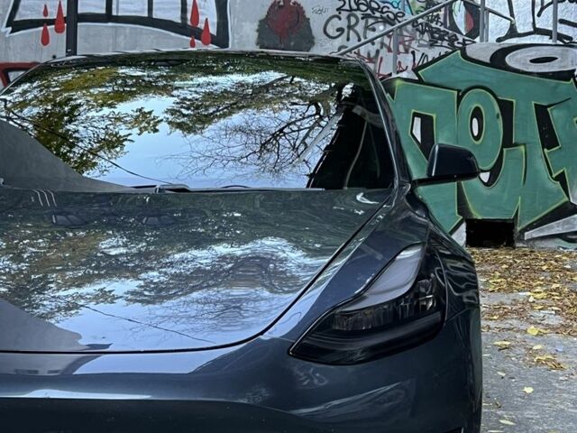 Сірий Тесла Модель 3, об'ємом двигуна 0 л та пробігом 139 тис. км за 319 $, фото 1 на Automoto.ua