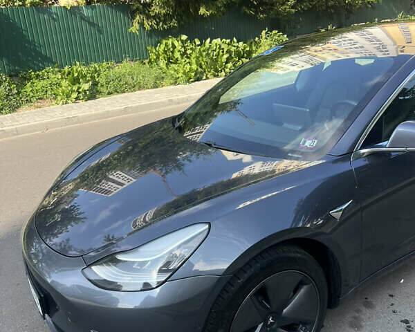 Сірий Тесла Модель 3, об'ємом двигуна 0 л та пробігом 90 тис. км за 15000 $, фото 3 на Automoto.ua