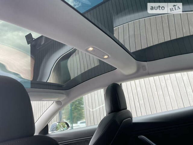 Серый Тесла Модель 3, объемом двигателя 0 л и пробегом 160 тыс. км за 18500 $, фото 9 на Automoto.ua