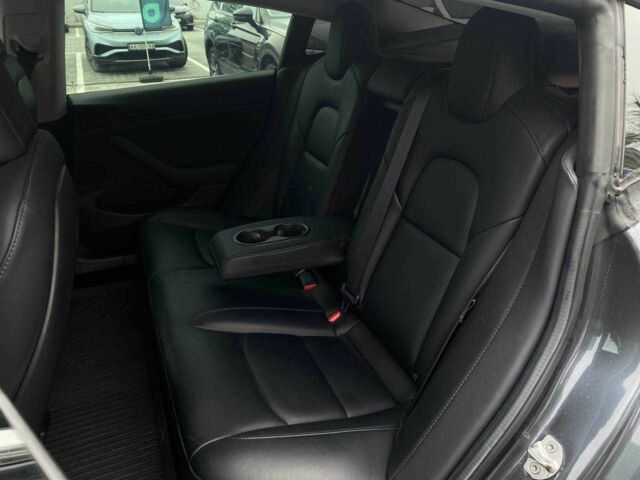 Серый Тесла Модель 3, объемом двигателя 0 л и пробегом 158 тыс. км за 20490 $, фото 12 на Automoto.ua