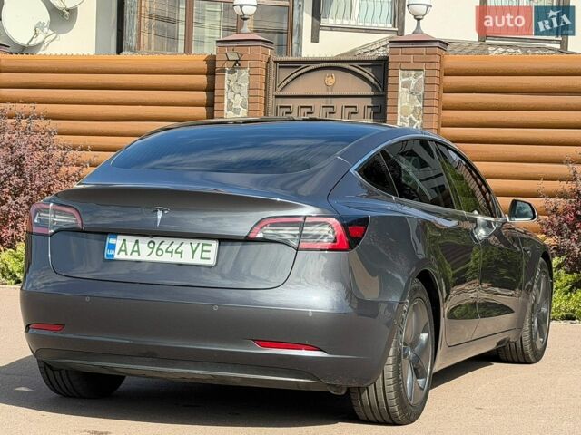 Сірий Тесла Модель 3, об'ємом двигуна 0 л та пробігом 77 тис. км за 16800 $, фото 29 на Automoto.ua