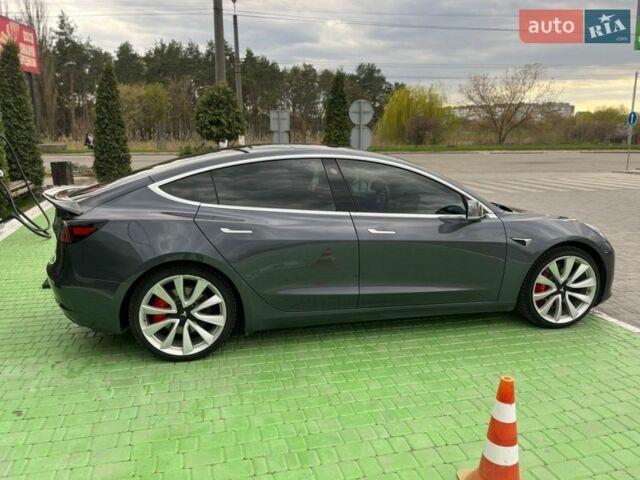 Сірий Тесла Модель 3, об'ємом двигуна 0 л та пробігом 138 тис. км за 17800 $, фото 6 на Automoto.ua