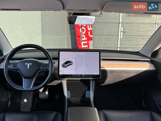 Сірий Тесла Модель 3, об'ємом двигуна 0 л та пробігом 65 тис. км за 20000 $, фото 15 на Automoto.ua