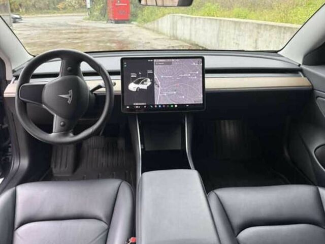 Сірий Тесла Модель 3, об'ємом двигуна 0 л та пробігом 120 тис. км за 16700 $, фото 9 на Automoto.ua