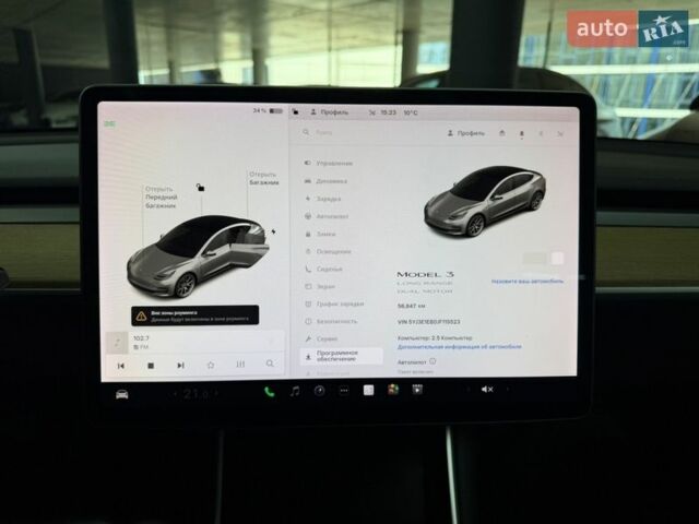 Серый Тесла Модель 3, объемом двигателя 0 л и пробегом 56 тыс. км за 16900 $, фото 27 на Automoto.ua