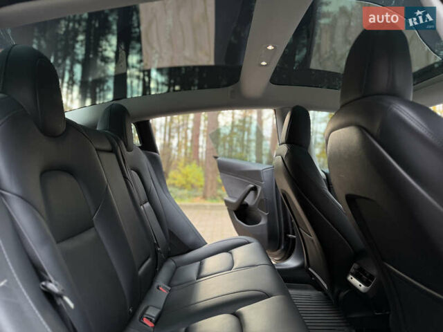 Серый Тесла Модель 3, объемом двигателя 0 л и пробегом 108 тыс. км за 18800 $, фото 17 на Automoto.ua