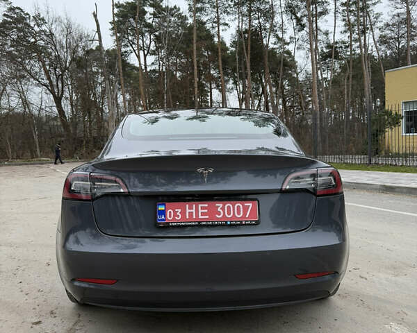 Серый Тесла Модель 3, объемом двигателя 0 л и пробегом 135 тыс. км за 16999 $, фото 31 на Automoto.ua