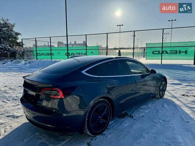 Серый Тесла Модель 3, объемом двигателя 0 л и пробегом 128 тыс. км за 19500 $, фото 9 на Automoto.ua