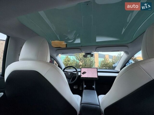 Сірий Тесла Модель 3, об'ємом двигуна 0 л та пробігом 207 тис. км за 16500 $, фото 10 на Automoto.ua