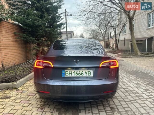 Серый Тесла Модель 3, объемом двигателя 0 л и пробегом 129 тыс. км за 16200 $, фото 5 на Automoto.ua