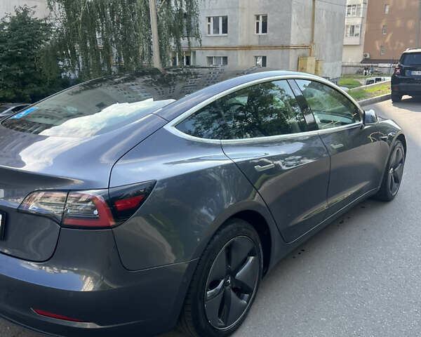 Серый Тесла Модель 3, объемом двигателя 0 л и пробегом 90 тыс. км за 15500 $, фото 10 на Automoto.ua