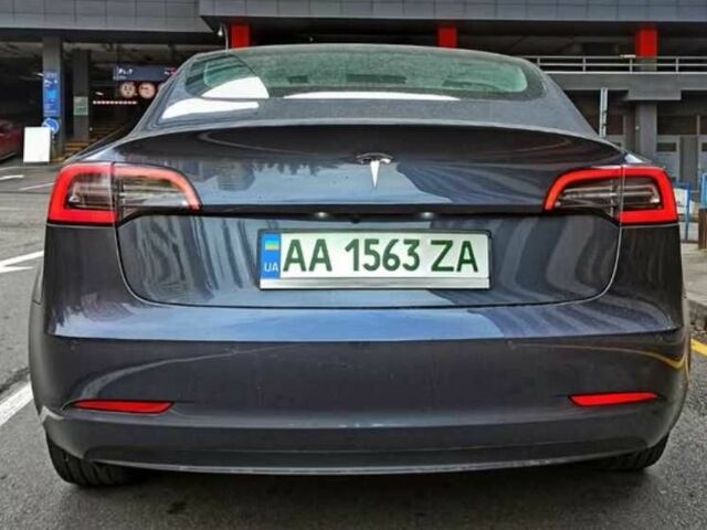Серый Тесла Модель 3, объемом двигателя 0 л и пробегом 78 тыс. км за 13200 $, фото 8 на Automoto.ua