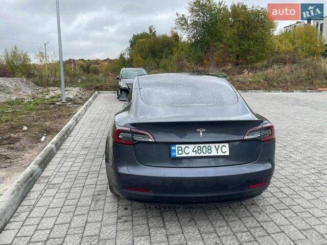 Сірий Тесла Модель 3, об'ємом двигуна 0 л та пробігом 216 тис. км за 15900 $, фото 3 на Automoto.ua