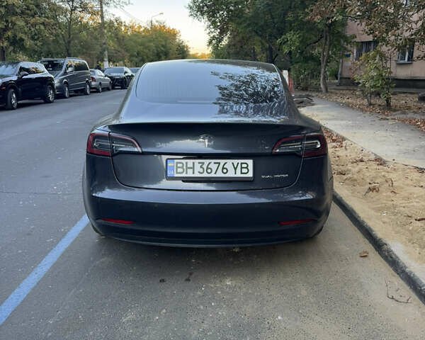 Сірий Тесла Модель 3, об'ємом двигуна 0 л та пробігом 70 тис. км за 18700 $, фото 5 на Automoto.ua
