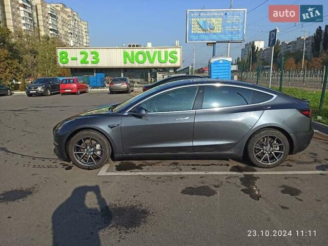 Сірий Тесла Модель 3, об'ємом двигуна 0 л та пробігом 155 тис. км за 19900 $, фото 9 на Automoto.ua