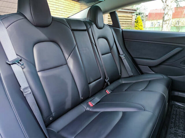 Серый Тесла Модель 3, объемом двигателя 0 л и пробегом 75 тыс. км за 22500 $, фото 31 на Automoto.ua