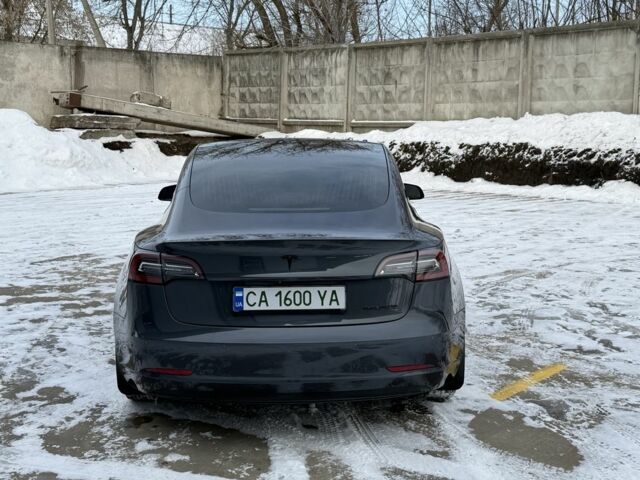 Сірий Тесла Модель 3, об'ємом двигуна 5 л та пробігом 150 тис. км за 17500 $, фото 5 на Automoto.ua