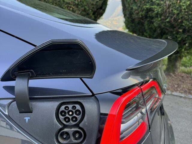 Сірий Тесла Модель 3, об'ємом двигуна 0 л та пробігом 126 тис. км за 21000 $, фото 14 на Automoto.ua