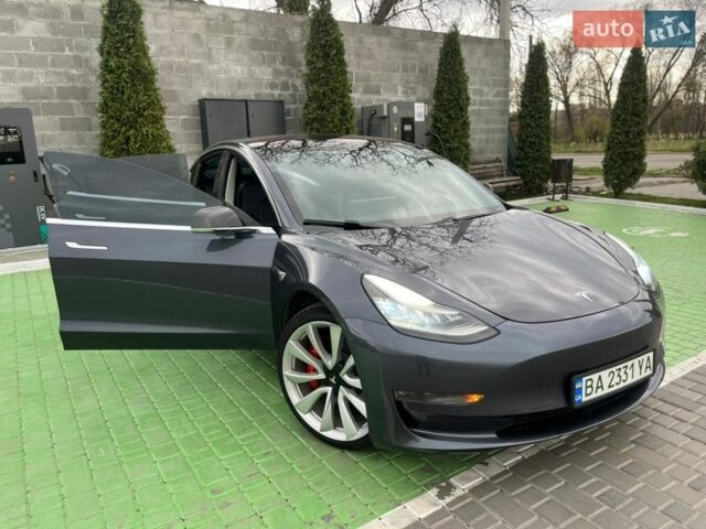 Сірий Тесла Модель 3, об'ємом двигуна 0 л та пробігом 138 тис. км за 17800 $, фото 41 на Automoto.ua