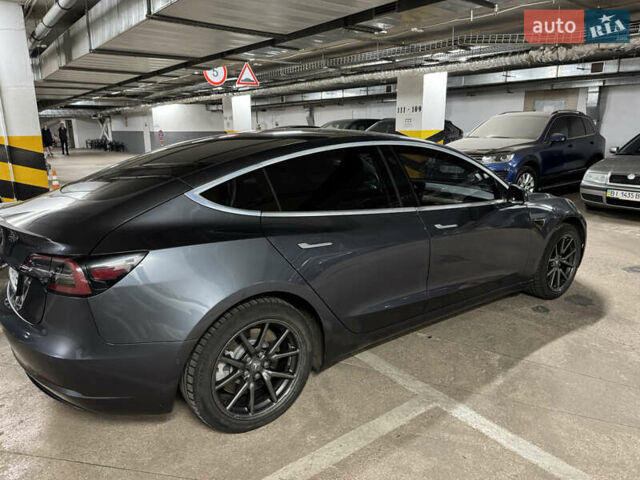Сірий Тесла Модель 3, об'ємом двигуна 0 л та пробігом 49 тис. км за 15200 $, фото 2 на Automoto.ua