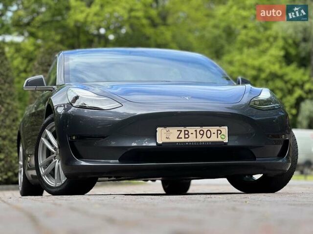 Сірий Тесла Модель 3, об'ємом двигуна 0 л та пробігом 79 тис. км за 17750 $, фото 22 на Automoto.ua