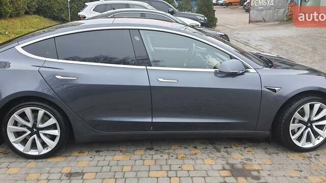 Сірий Тесла Модель 3, об'ємом двигуна 0 л та пробігом 108 тис. км за 18800 $, фото 10 на Automoto.ua