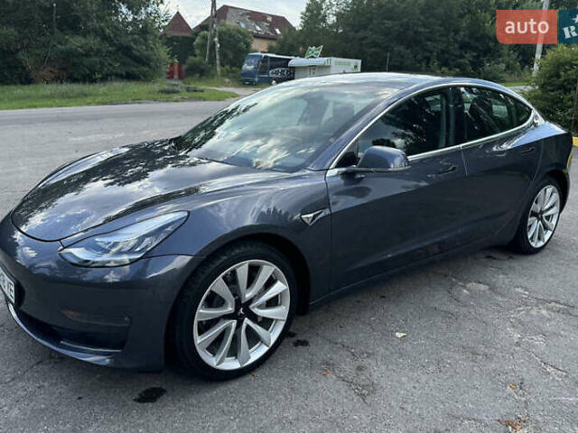 Сірий Тесла Модель 3, об'ємом двигуна 0 л та пробігом 80 тис. км за 14600 $, фото 7 на Automoto.ua