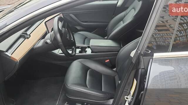 Сірий Тесла Модель 3, об'ємом двигуна 0 л та пробігом 108 тис. км за 18800 $, фото 21 на Automoto.ua