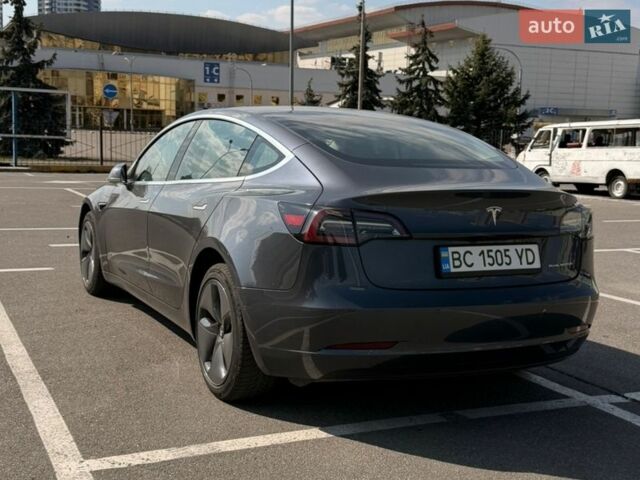 Серый Тесла Модель 3, объемом двигателя 0 л и пробегом 145 тыс. км за 18500 $, фото 5 на Automoto.ua