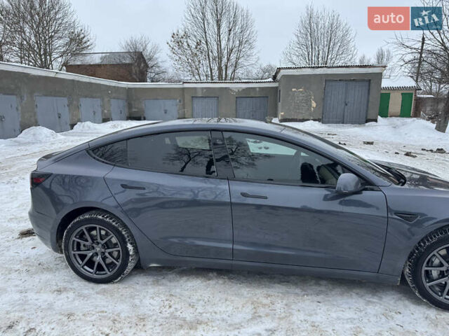 Сірий Тесла Модель 3, об'ємом двигуна 0 л та пробігом 187 тис. км за 17000 $, фото 3 на Automoto.ua