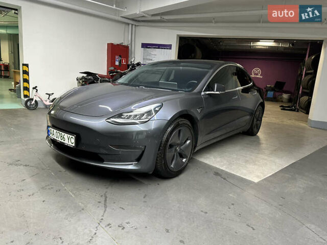 Сірий Тесла Модель 3, об'ємом двигуна 0 л та пробігом 82 тис. км за 21000 $, фото 1 на Automoto.ua
