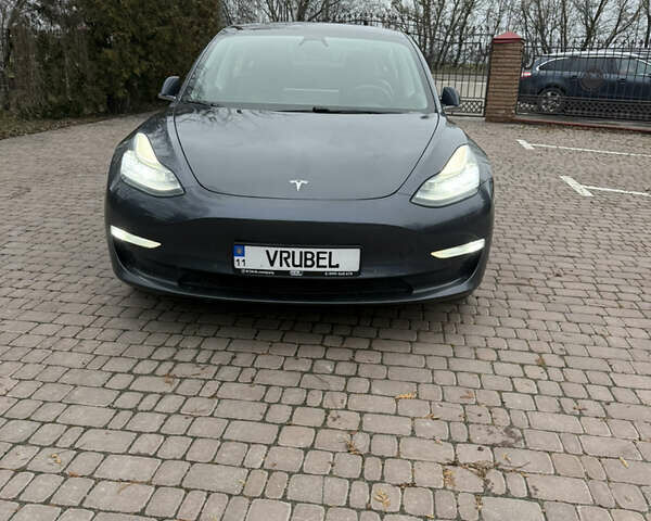 Сірий Тесла Модель 3, об'ємом двигуна 0 л та пробігом 209 тис. км за 17000 $, фото 2 на Automoto.ua