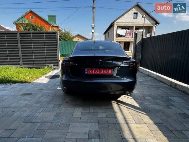 Серый Тесла Модель 3, объемом двигателя 0 л и пробегом 88 тыс. км за 17700 $, фото 7 на Automoto.ua