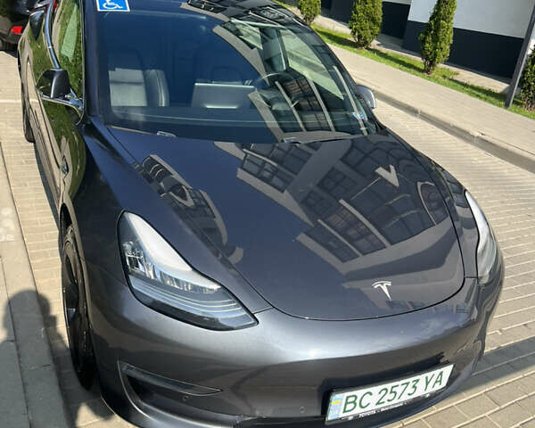 Серый Тесла Модель 3, объемом двигателя 0 л и пробегом 90 тыс. км за 15500 $, фото 22 на Automoto.ua