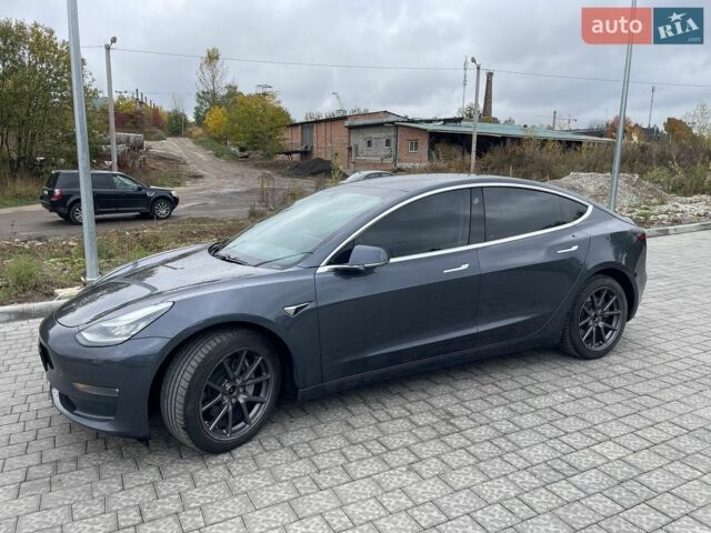 Сірий Тесла Модель 3, об'ємом двигуна 0 л та пробігом 216 тис. км за 15900 $, фото 7 на Automoto.ua