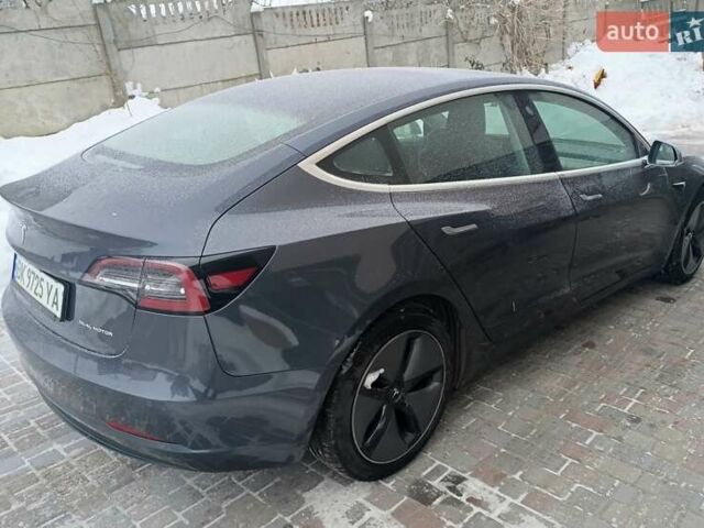 Сірий Тесла Модель 3, об'ємом двигуна 0 л та пробігом 125 тис. км за 16500 $, фото 6 на Automoto.ua