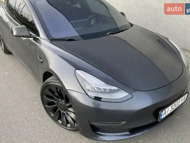 Серый Тесла Модель 3, объемом двигателя 0 л и пробегом 90 тыс. км за 27800 $, фото 1 на Automoto.ua