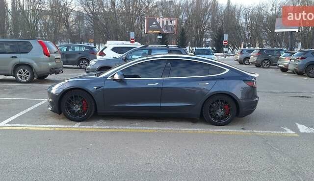 Сірий Тесла Модель 3, об'ємом двигуна 0 л та пробігом 49 тис. км за 21000 $, фото 3 на Automoto.ua