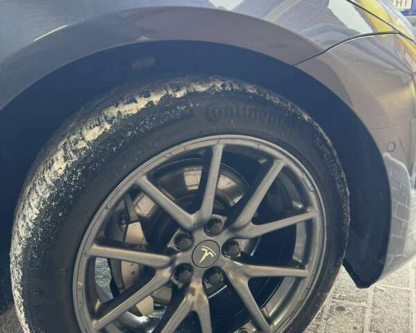 Сірий Тесла Модель 3, об'ємом двигуна 0 л та пробігом 187 тис. км за 17000 $, фото 16 на Automoto.ua