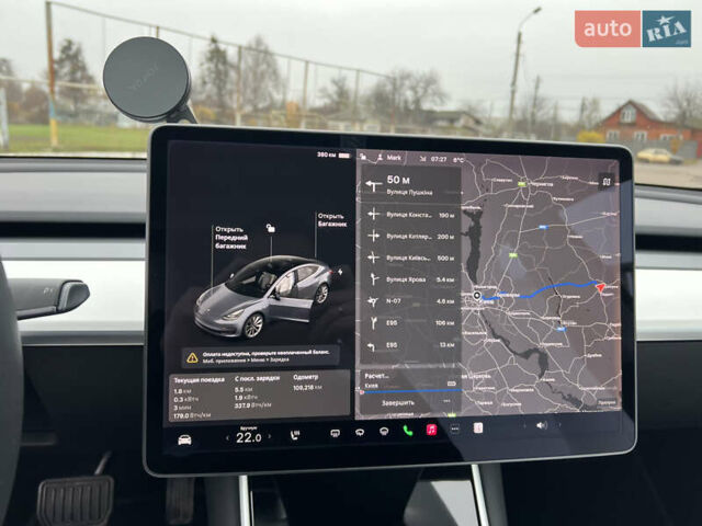 Сірий Тесла Модель 3, об'ємом двигуна 0 л та пробігом 110 тис. км за 20000 $, фото 15 на Automoto.ua