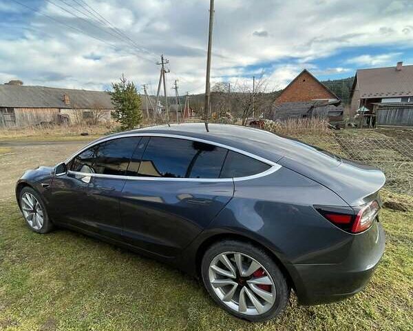 Сірий Тесла Модель 3, об'ємом двигуна 0 л та пробігом 99 тис. км за 18900 $, фото 7 на Automoto.ua