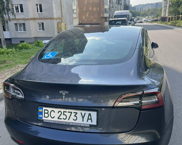 Серый Тесла Модель 3, объемом двигателя 0 л и пробегом 90 тыс. км за 15500 $, фото 8 на Automoto.ua